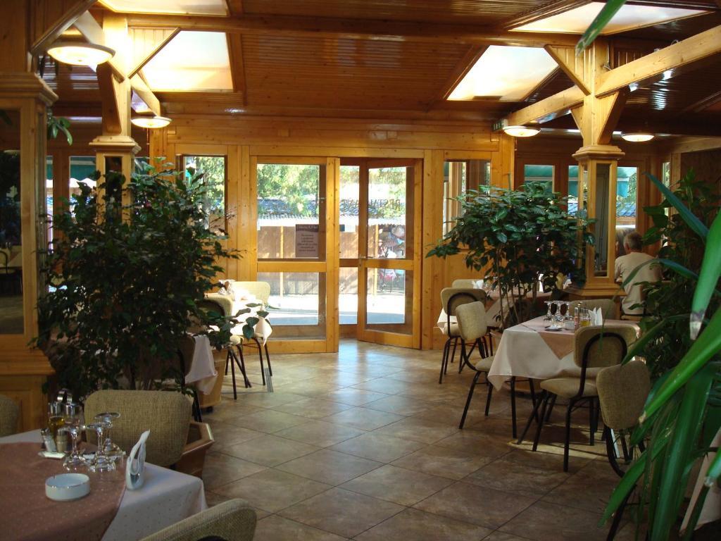 Hotel Ami Baile Felix Bagian luar foto