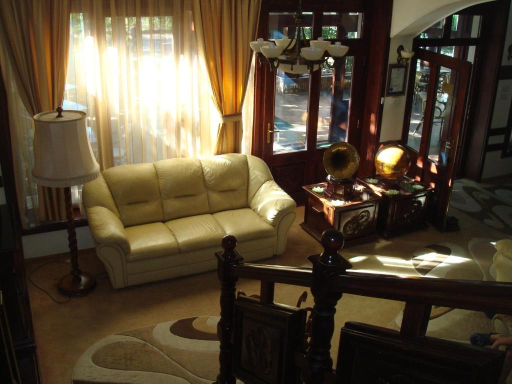 Hotel Ami Baile Felix Bagian luar foto